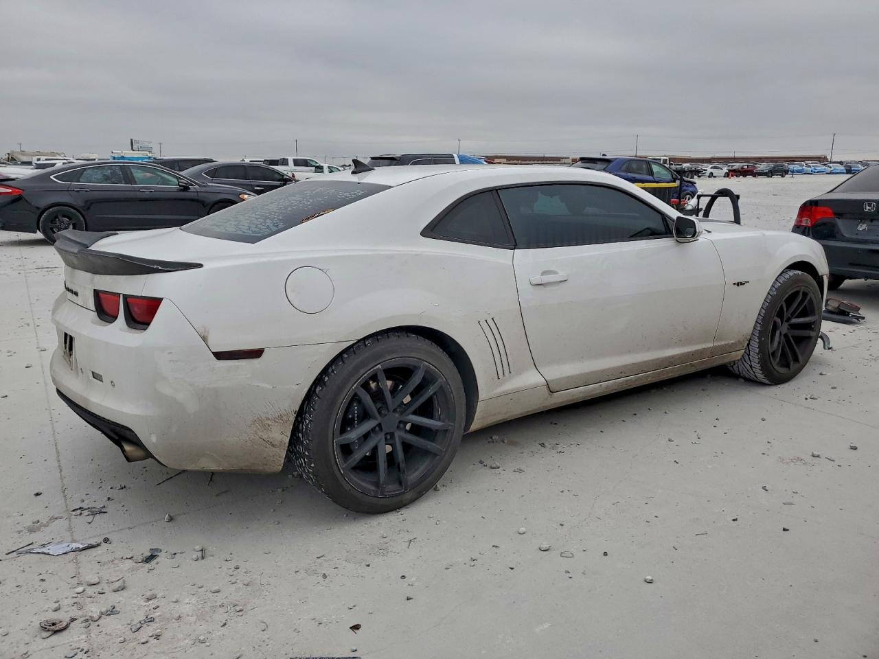 2013 CHEVROLET CAMARO LT photo 3