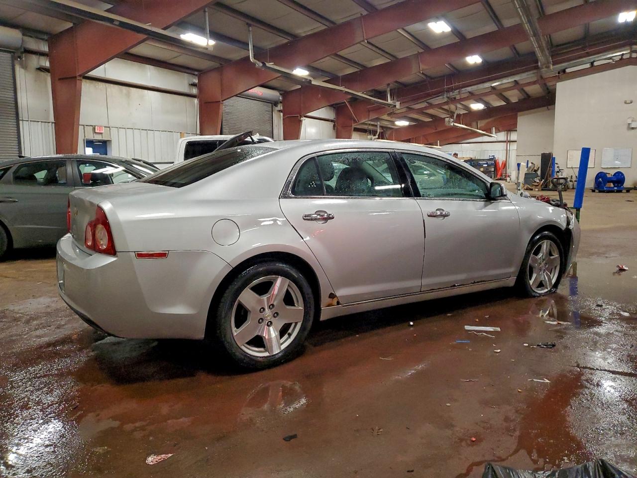 2011 CHEVROLET MALIBU LTZ photo 3