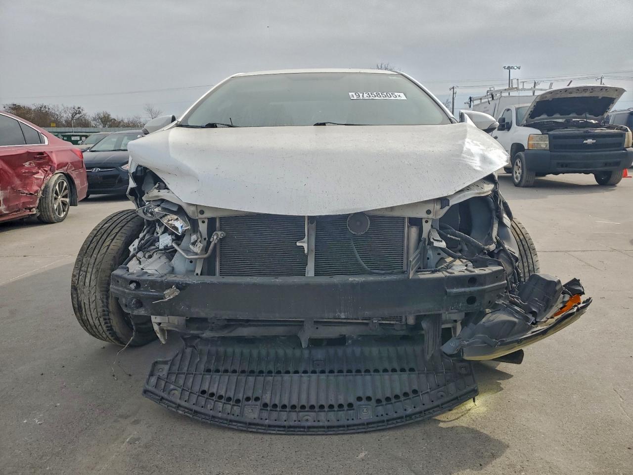 2014 TOYOTA COROLLA L photo 5