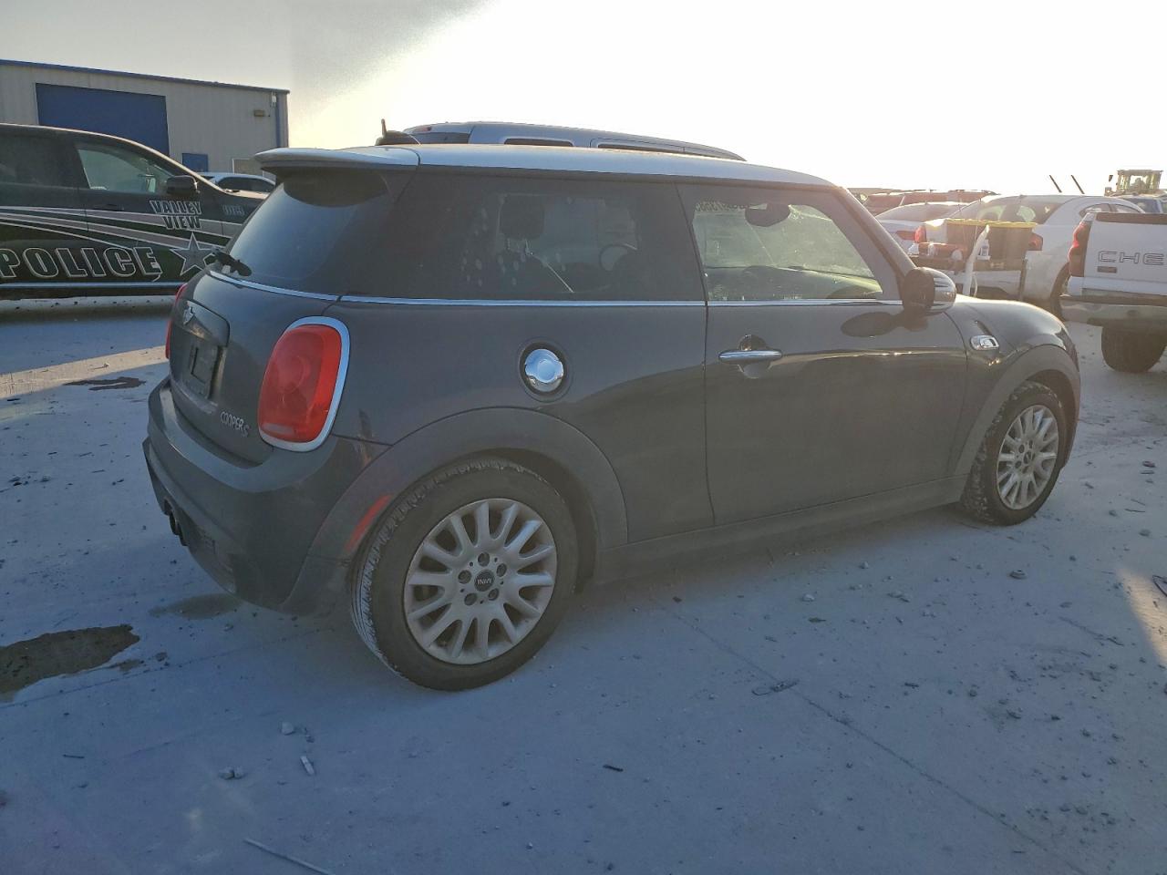 2016 MINI COOPER S photo 3