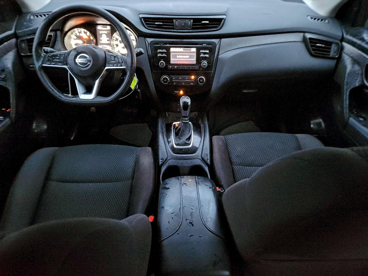 2018 NISSAN ROGUE SPORT S photo 22