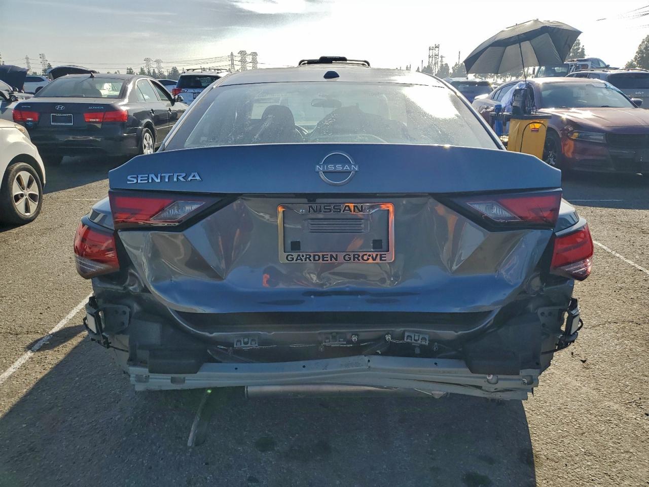 2025 NISSAN SENTRA SV photo 11