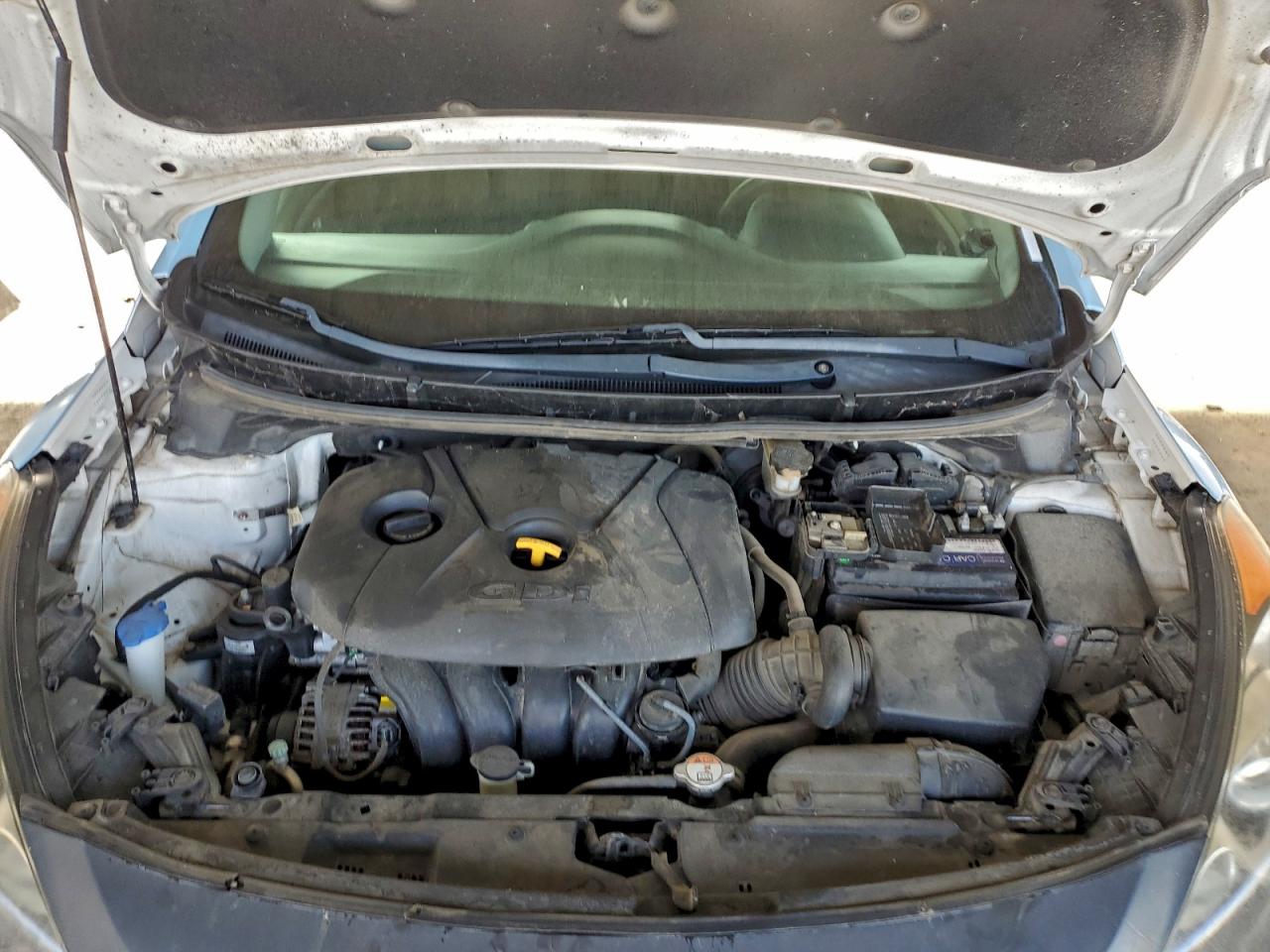 2017 HYUNDAI ELANTRA GT photo 11