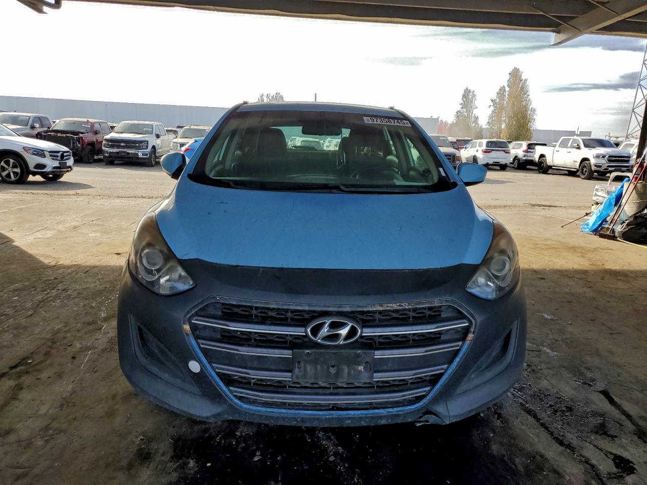 2017 HYUNDAI ELANTRA GT photo 5