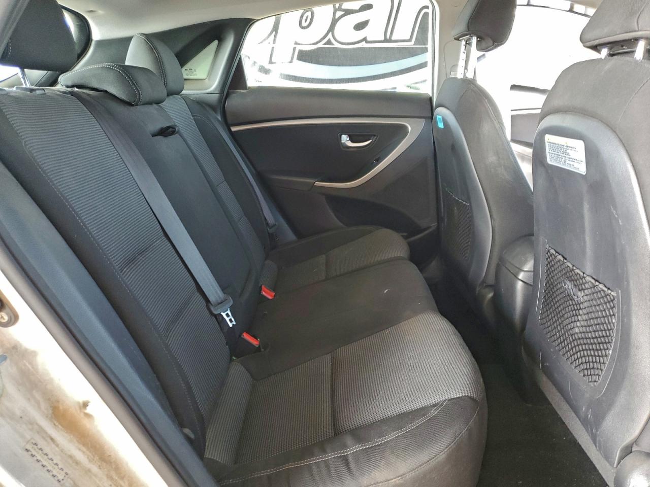 2017 HYUNDAI ELANTRA GT photo 10