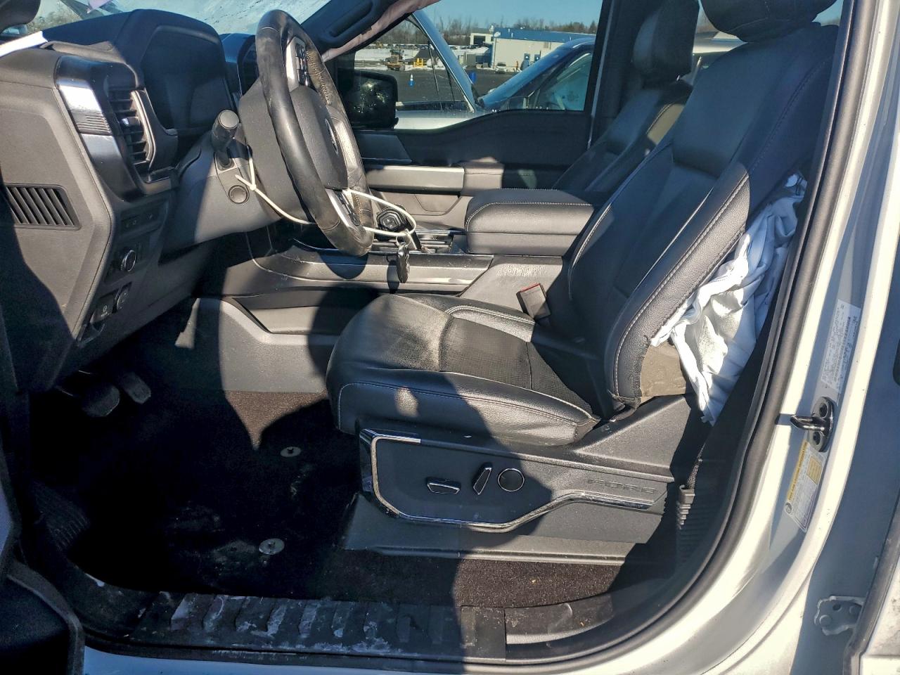 2023 FORD F150 SUPERCREW photo 19