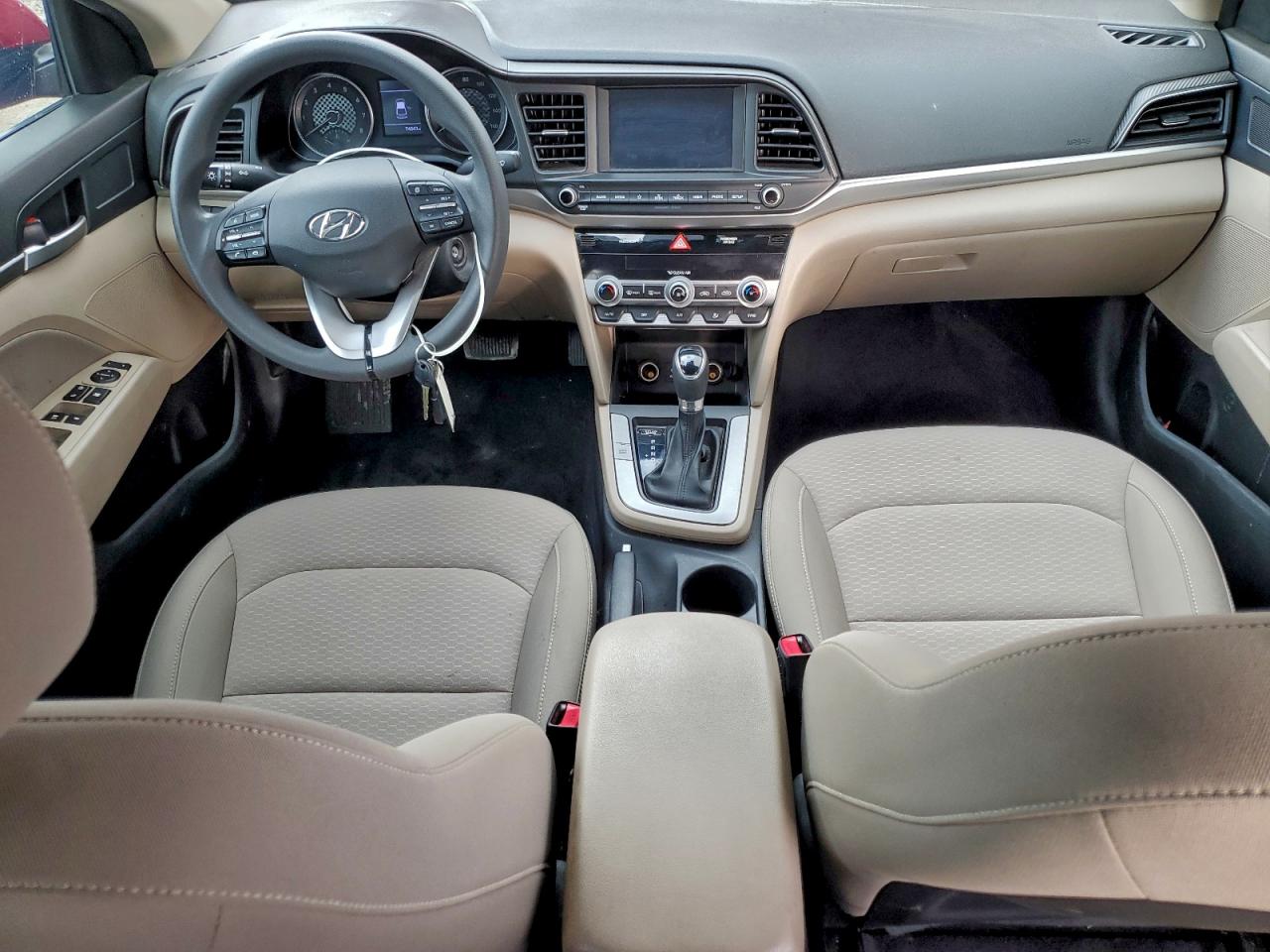 2020 HYUNDAI ELANTRA SEL photo 15