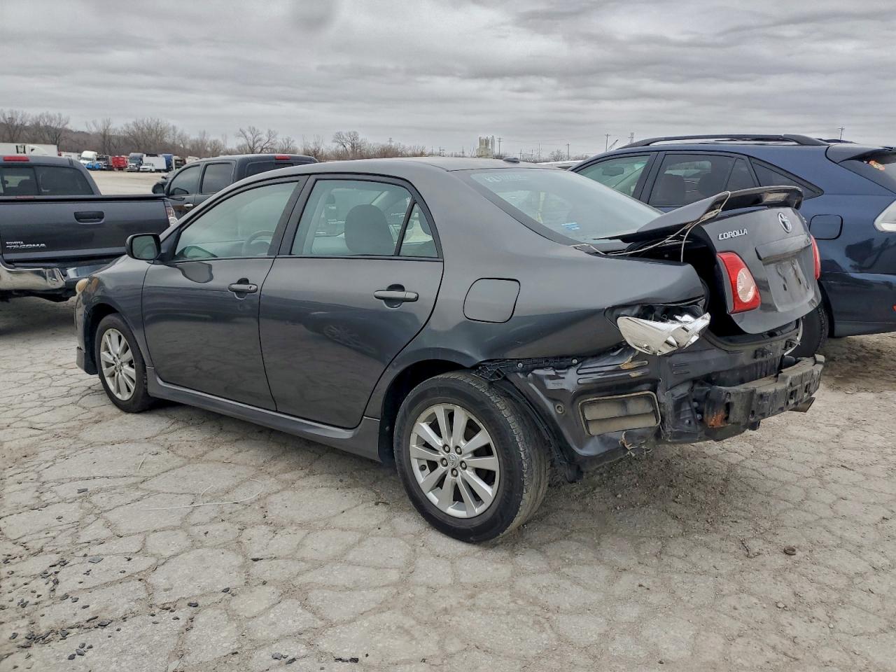 2010 TOYOTA COROLLA BASE photo 2