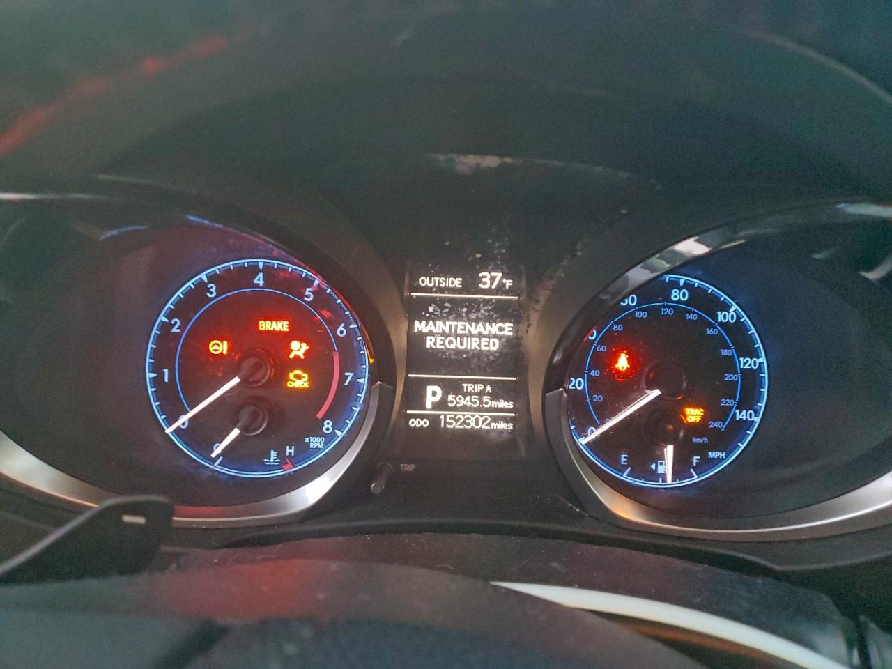2014 TOYOTA COROLLA L photo 25