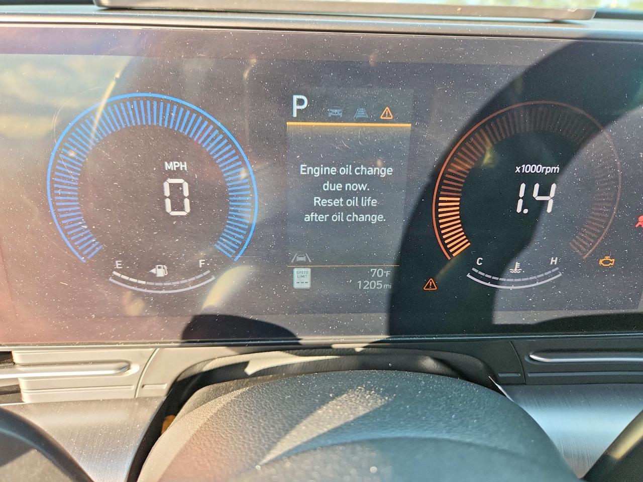 2025 HYUNDAI KONA SEL photo 25