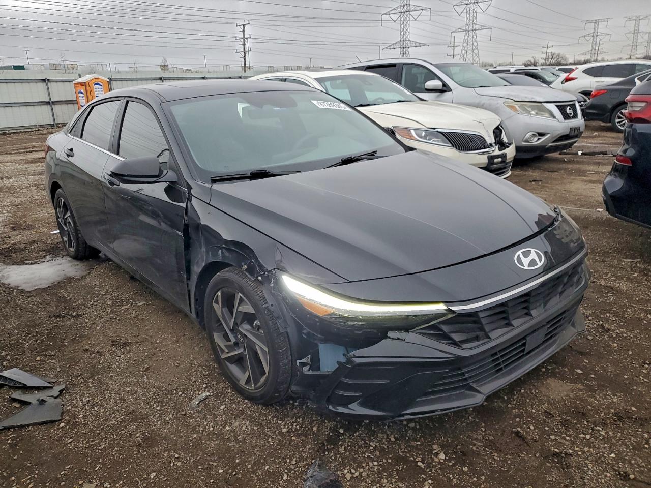 2024 HYUNDAI ELANTRA SEL photo 10