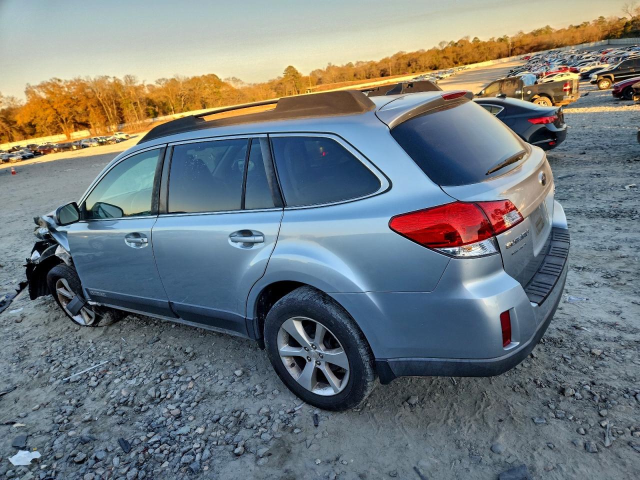 2014 SUBARU OUTBACK 3.6R LIMITED photo 3