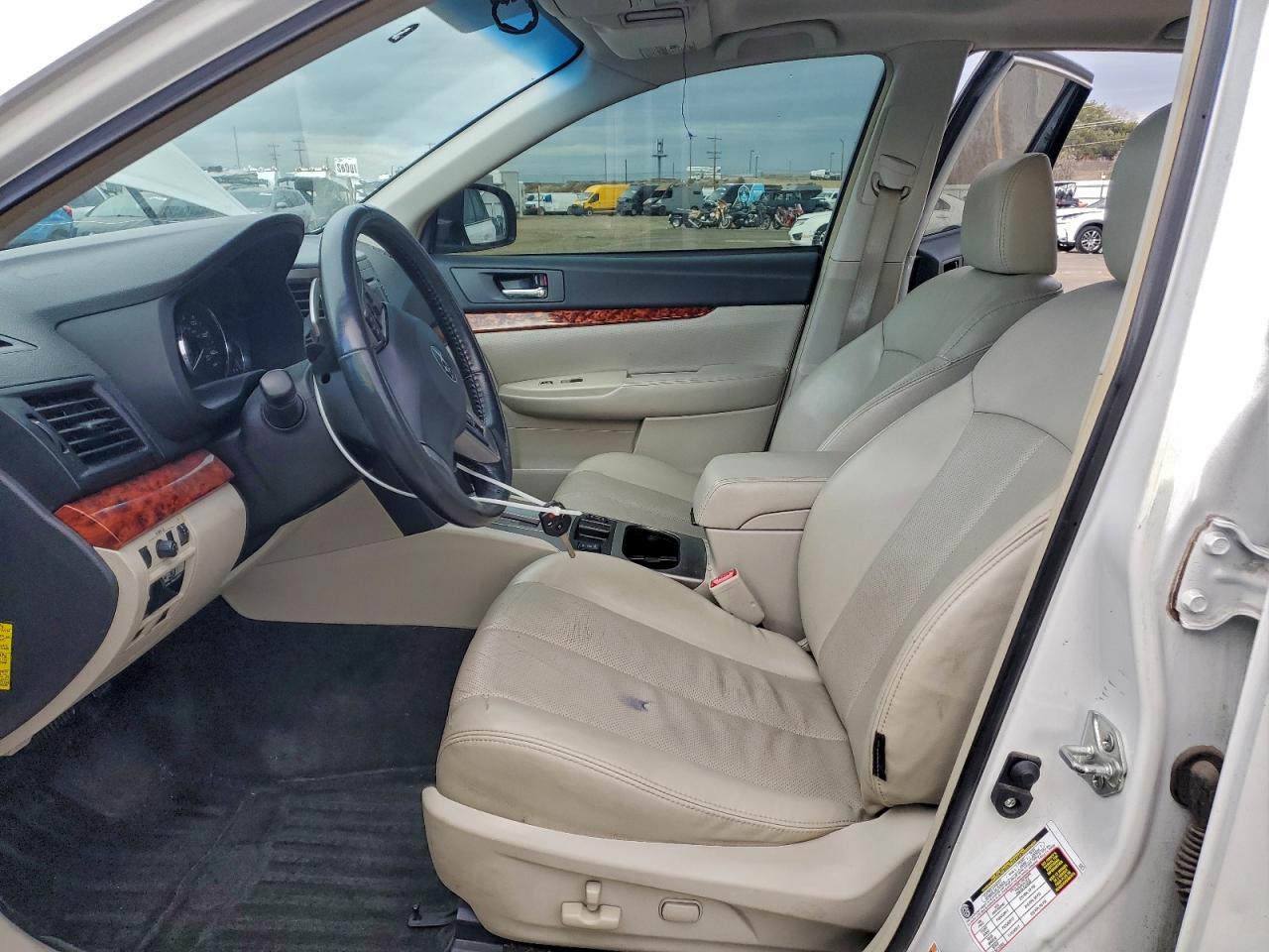 2012 SUBARU OUTBACK 2.5I LIMITED photo 13
