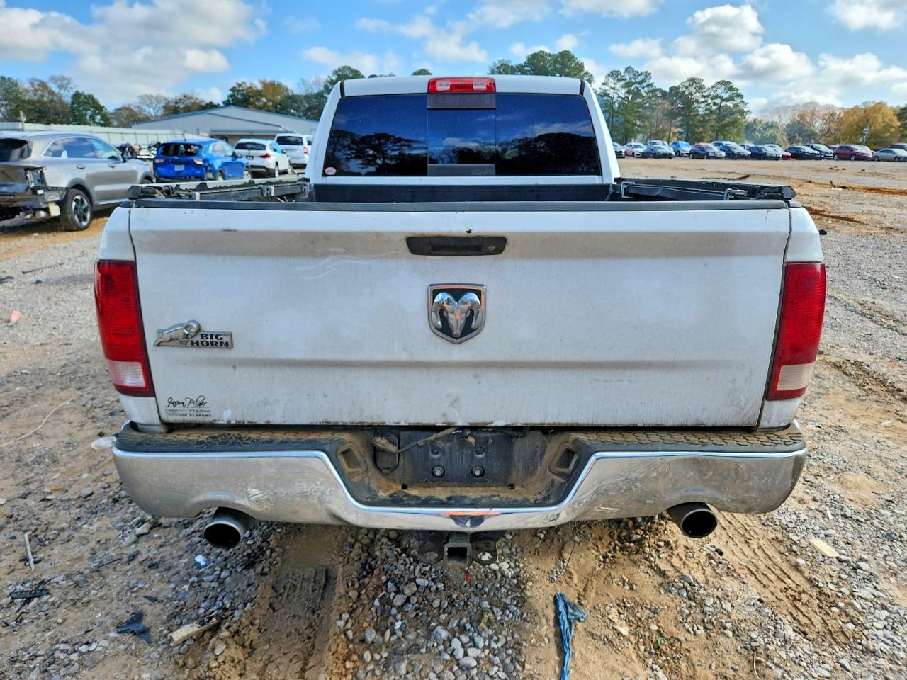 2016 RAM 1500 SLT photo 11