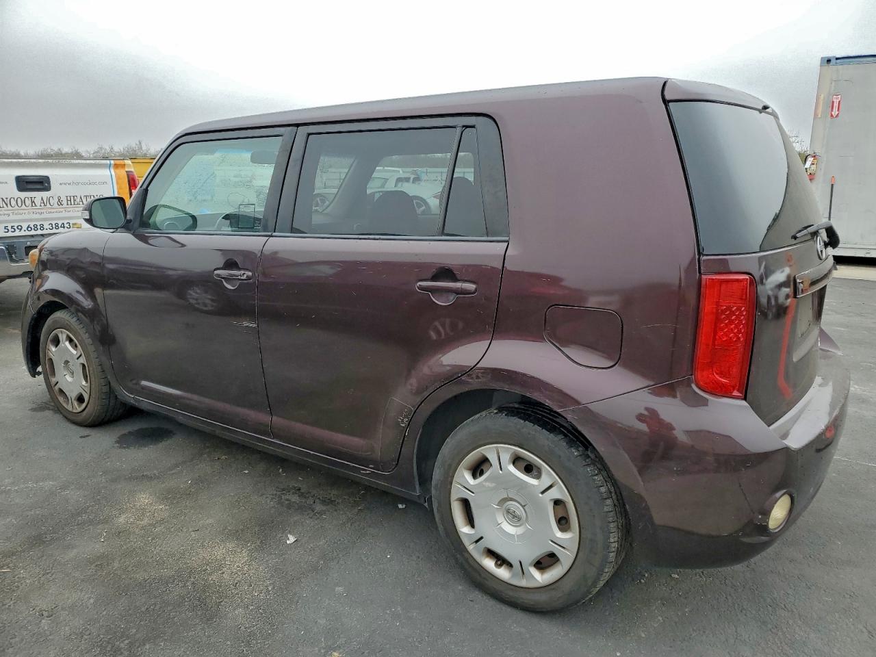 2009 TOYOTA SCION XB photo 3