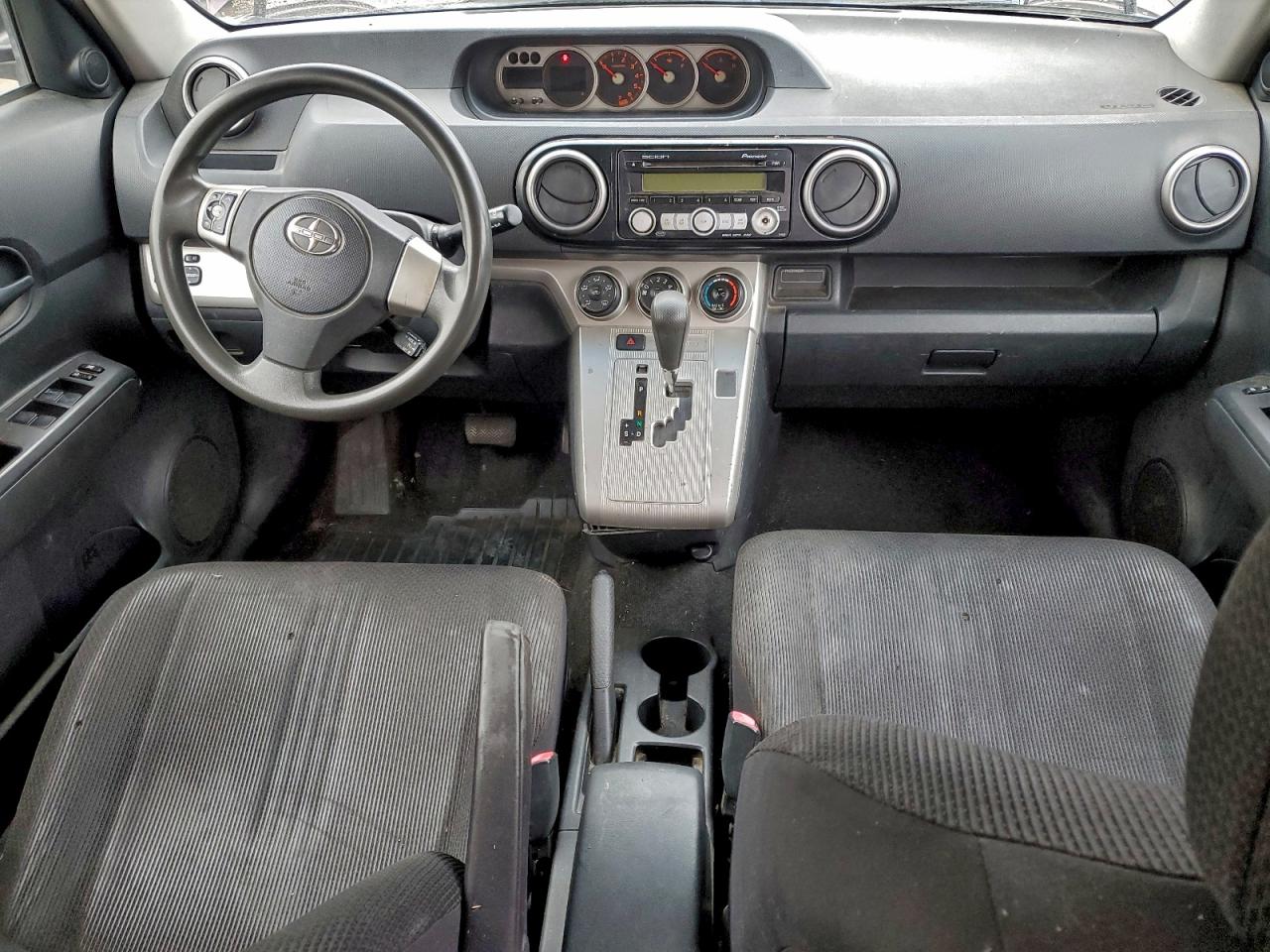 2009 TOYOTA SCION XB photo 15