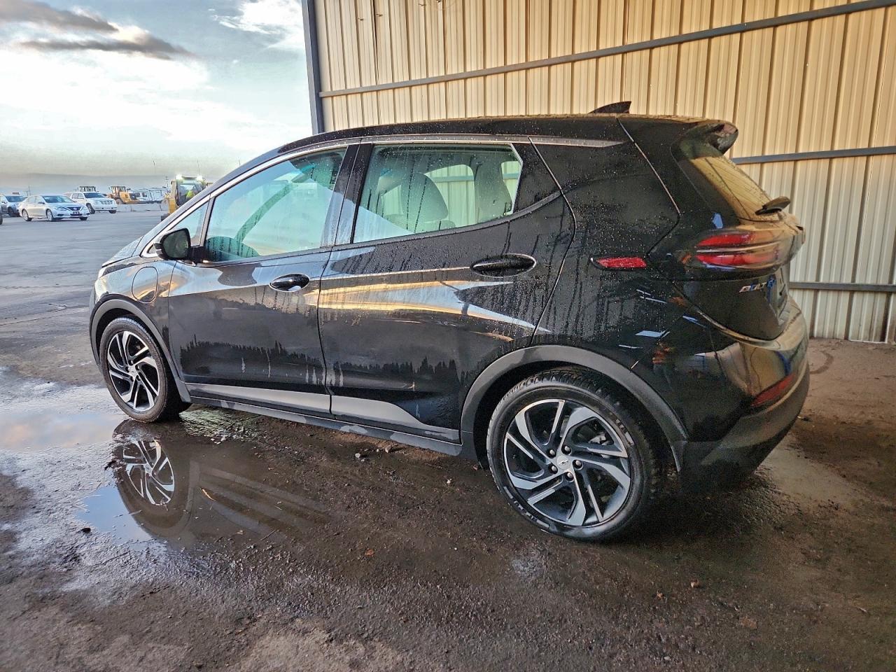 2023 CHEVROLET BOLT EV 2LT photo 3