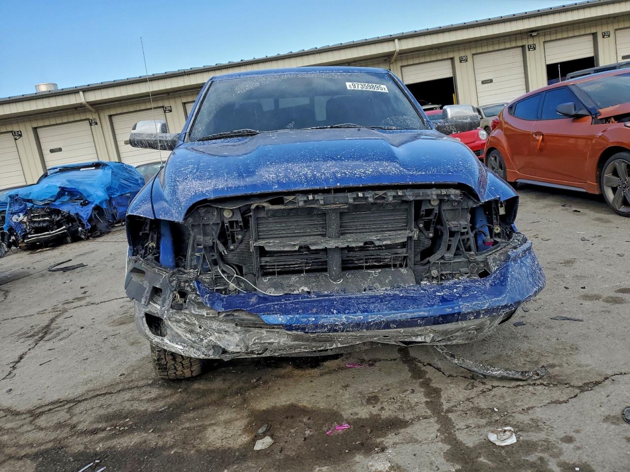 2015 RAM 1500 LARAMIE photo 9