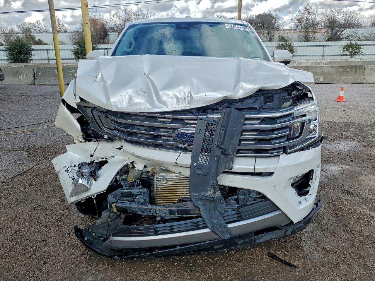 2018 FORD EXPEDITION MAX XLT photo 5