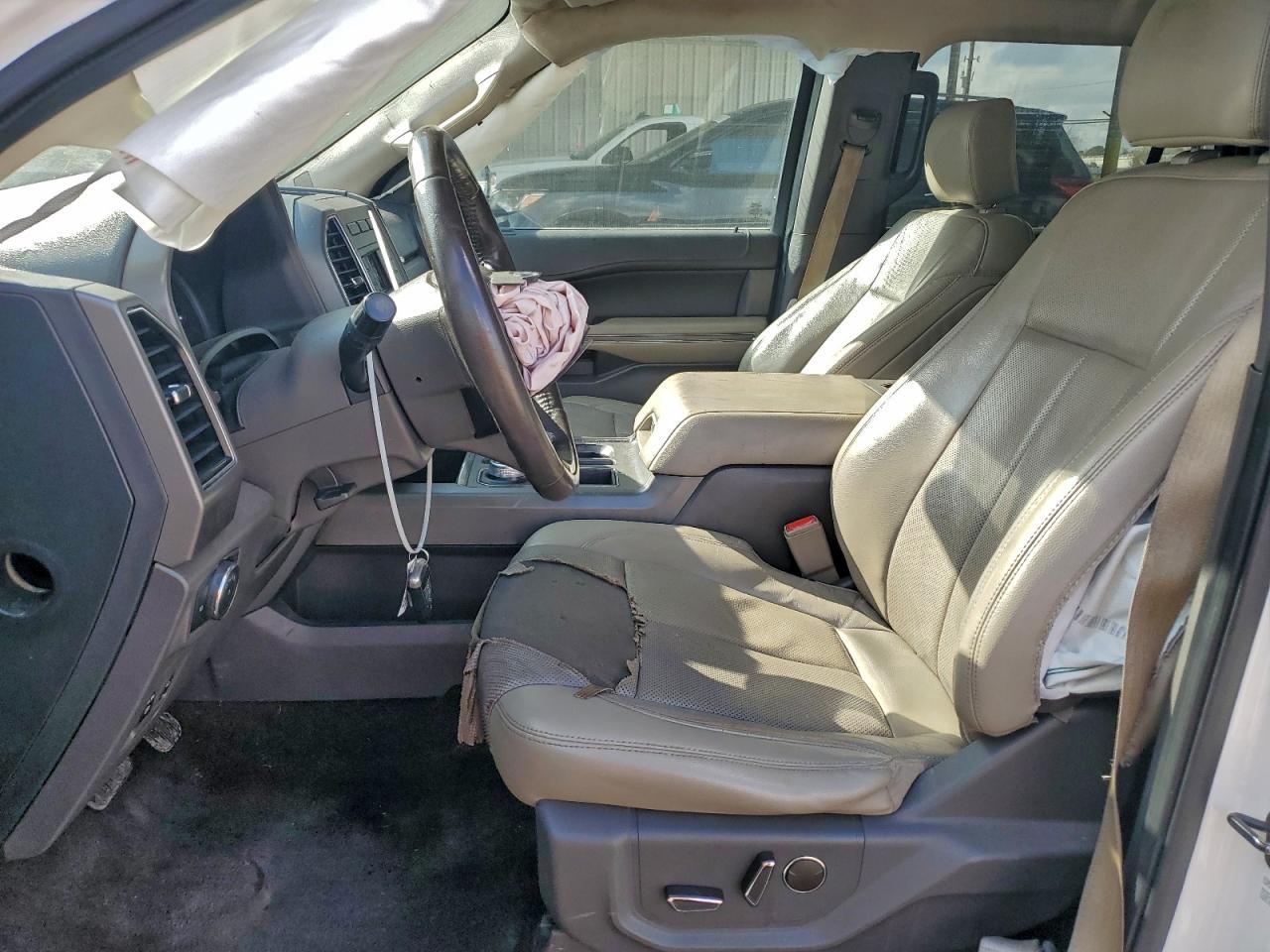 2018 FORD EXPEDITION MAX XLT photo 7