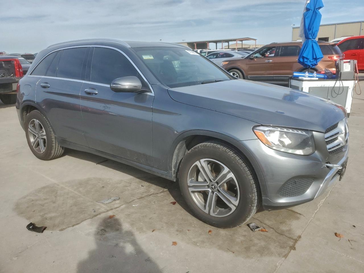 2018 MERCEDES-BENZ GLC 300 photo 7