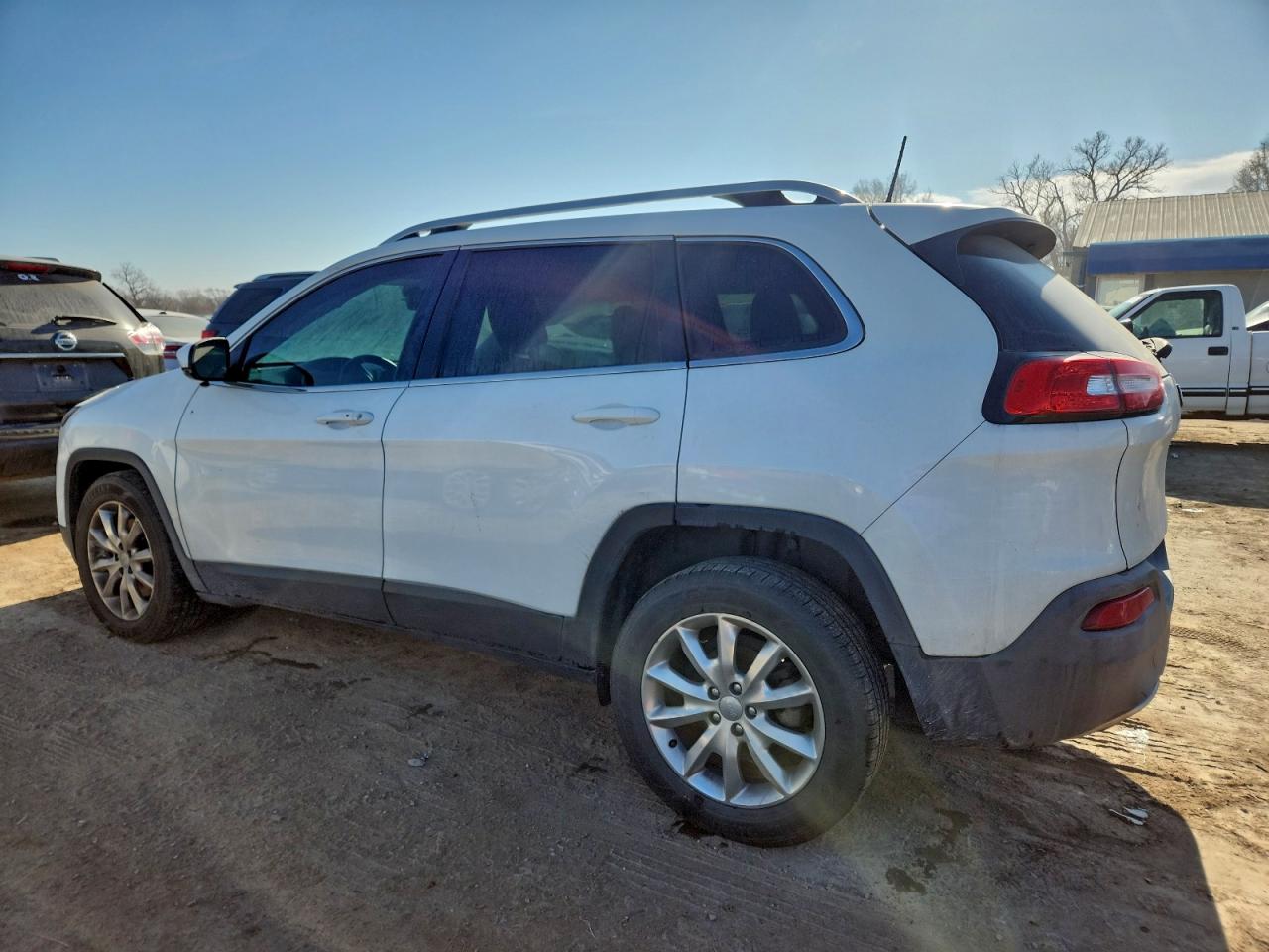 2017 JEEP CHEROKEE LIMITED photo 2
