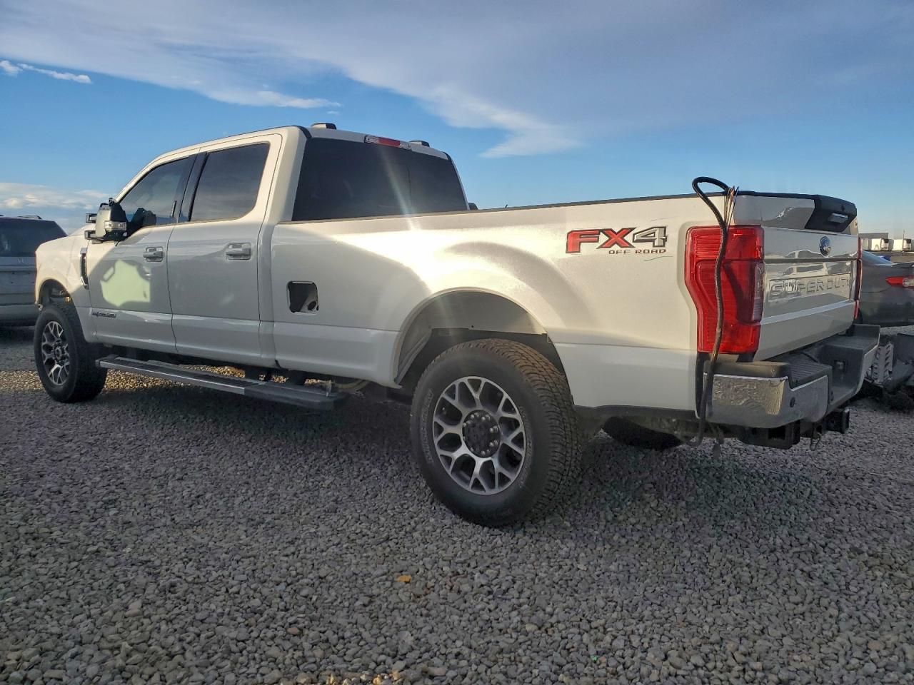 2022 FORD F350 SUPER DUTY photo 2