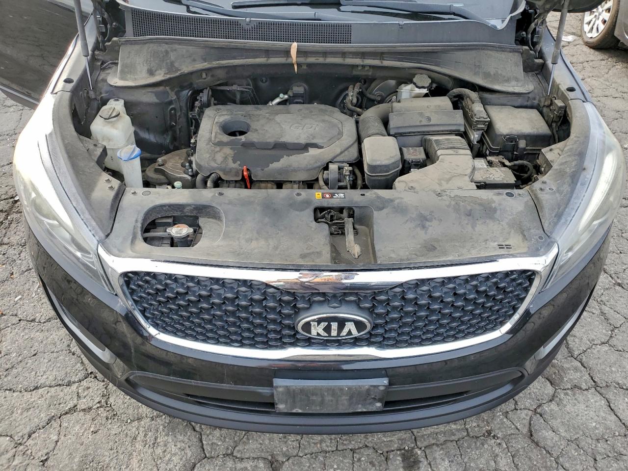 2016 KIA SORENTO LX photo 23