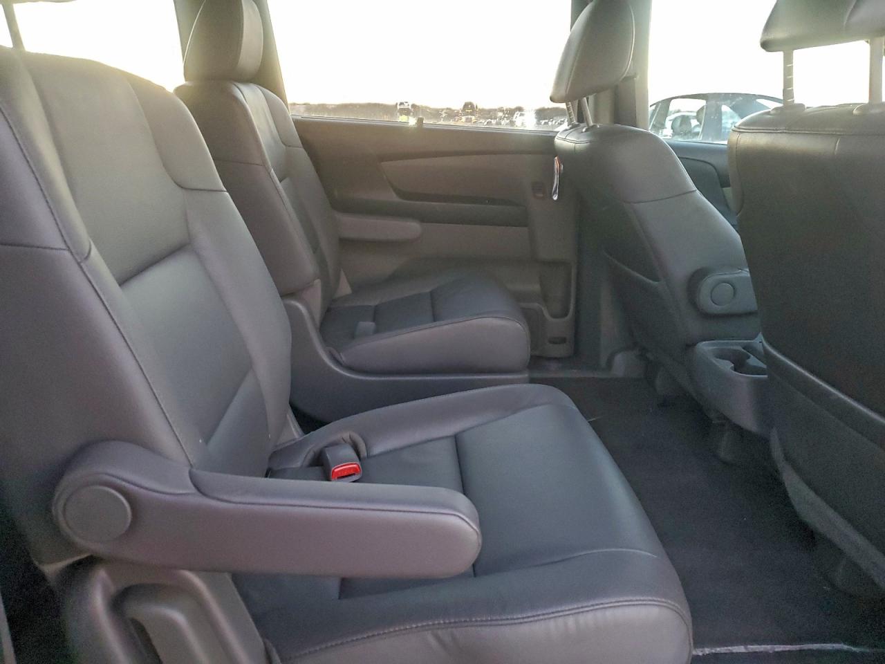 2014 HONDA ODYSSEY EXL photo 21