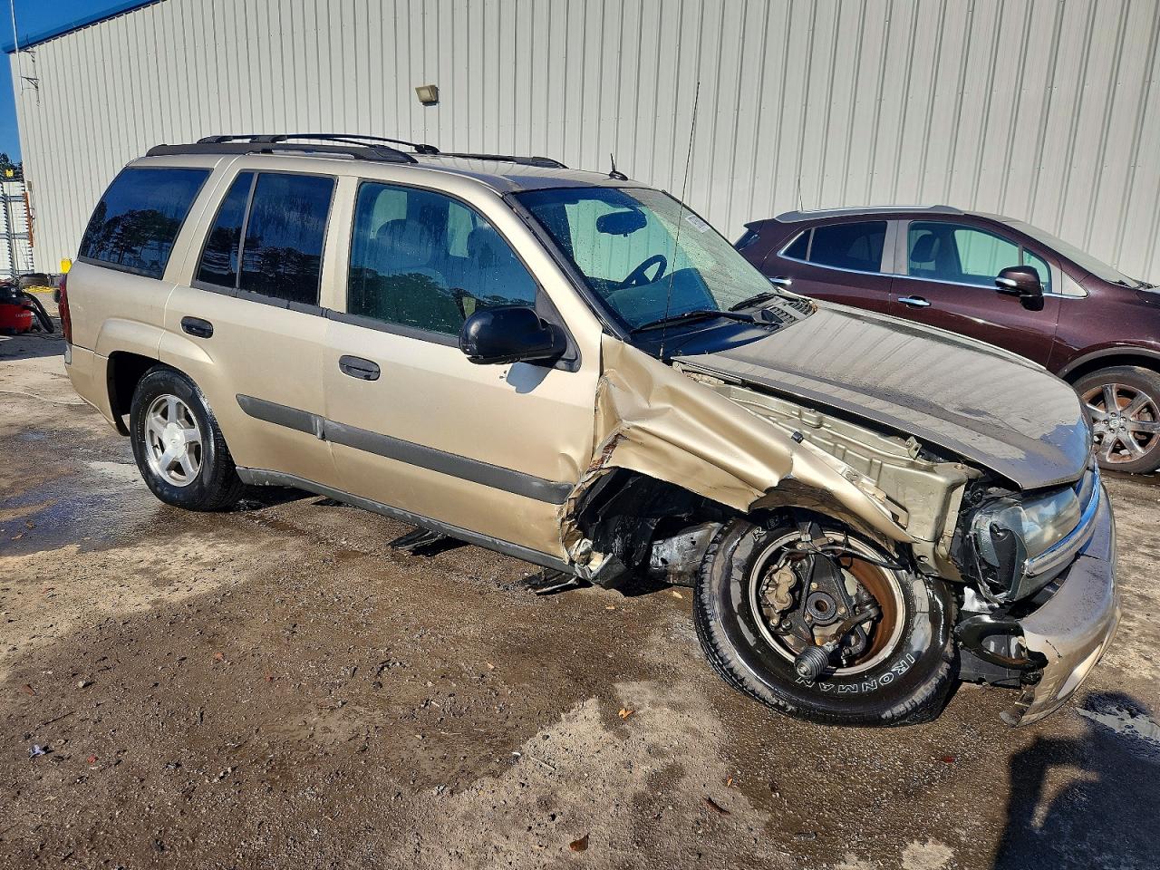 2005 CHEVROLET TRAILBLAZER LS photo 4