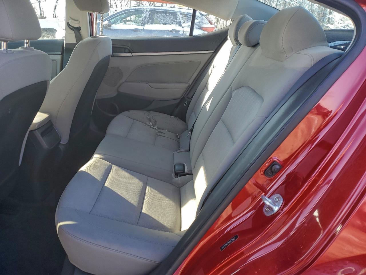 2017 HYUNDAI ELANTRA SE photo 10