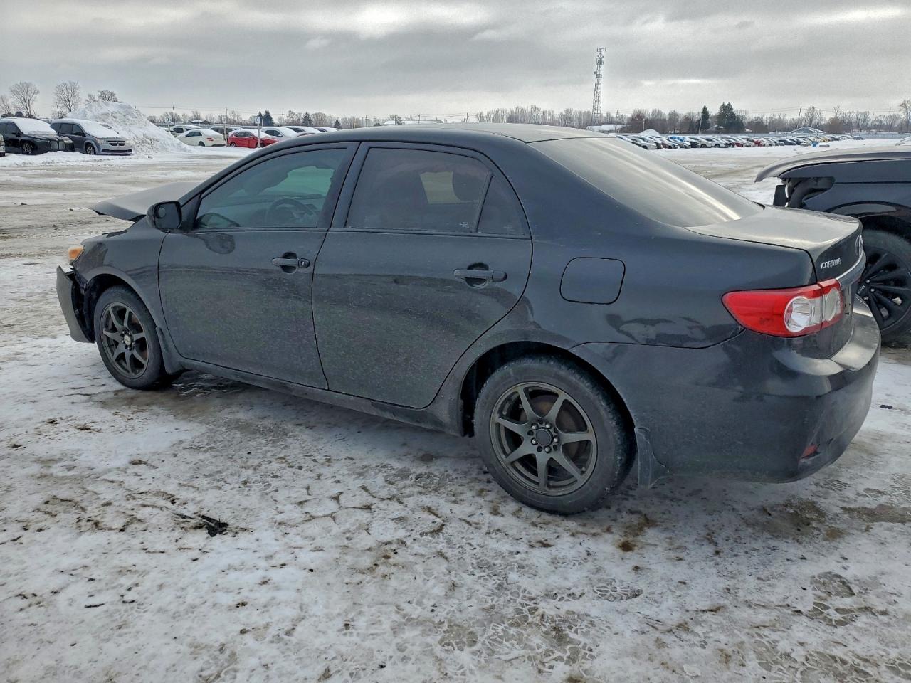 2013 TOYOTA COROLLA BASE photo 2
