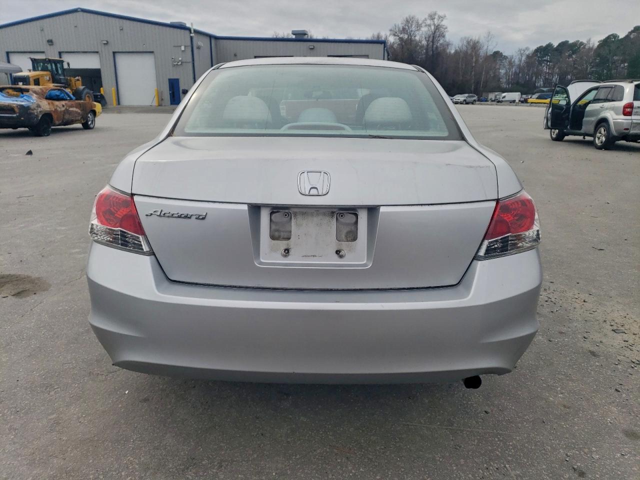 2009 HONDA ACCORD LXP photo 6
