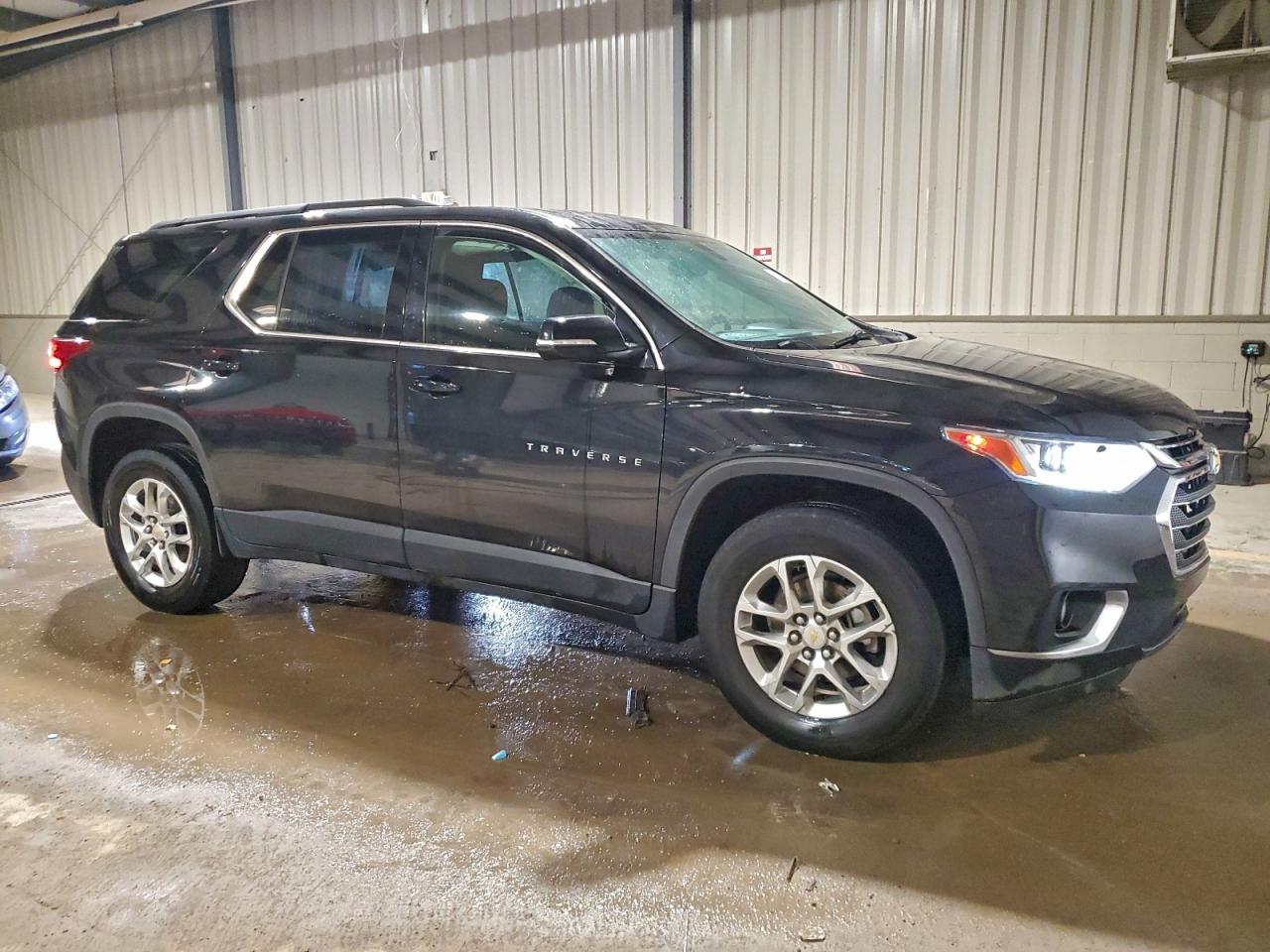 2020 CHEVROLET TRAVERSE LT photo 7