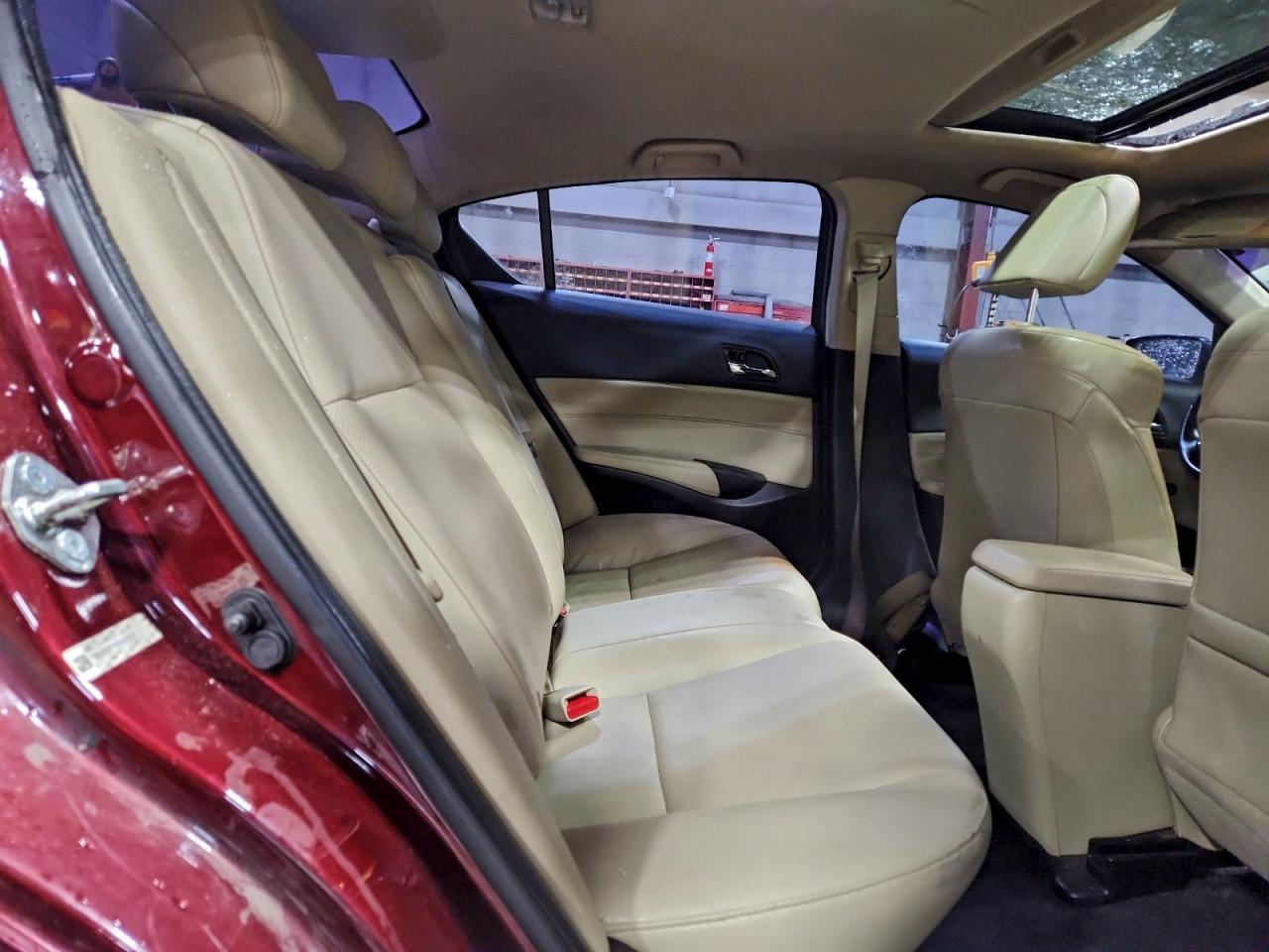 2016 ACURA ILX PREMIUM photo 10