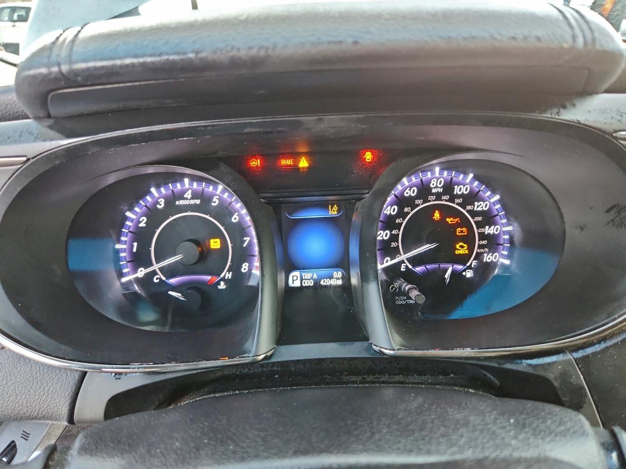 2016 TOYOTA AVALON XLE photo 9