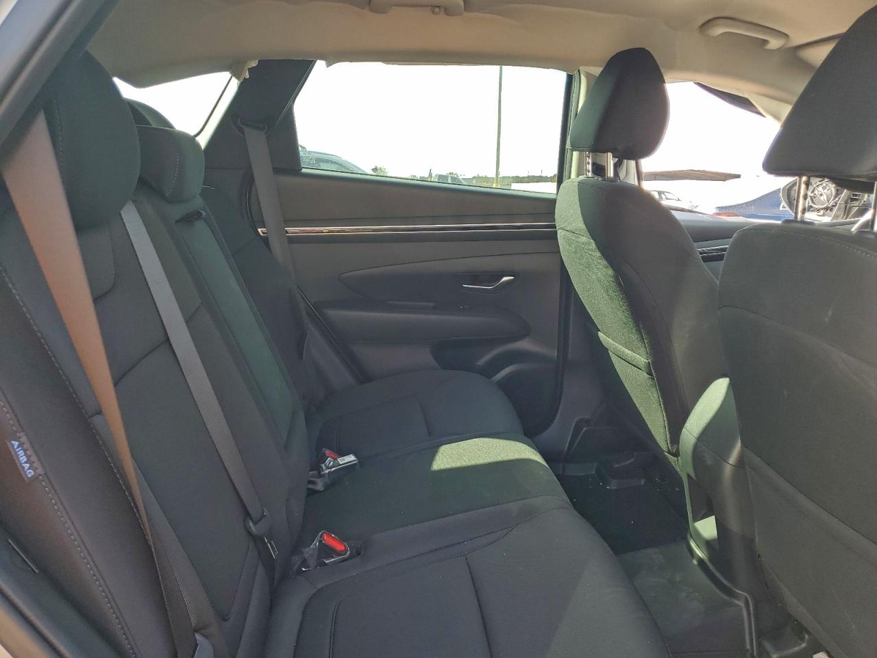 2024 HYUNDAI TUCSON SE photo 10