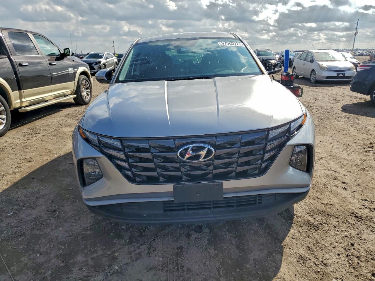 2024 HYUNDAI TUCSON SE photo 5