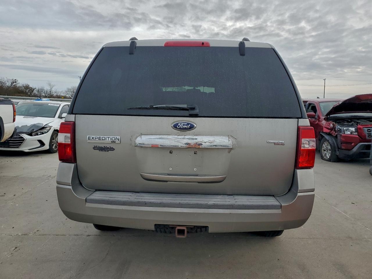 2008 FORD EXPEDITION XLT photo 6