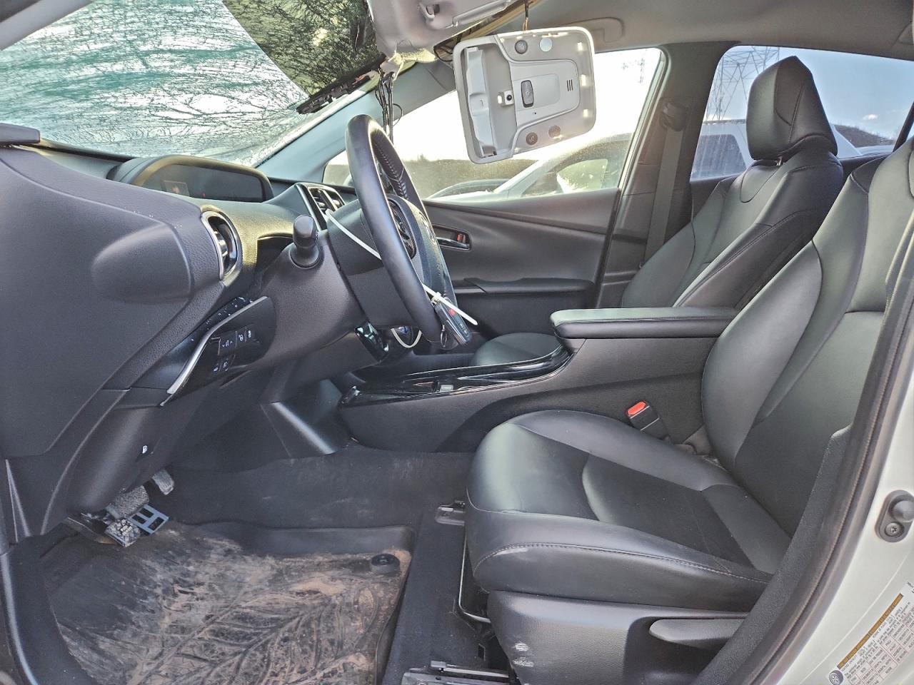 2019 TOYOTA PRIUS photo 7