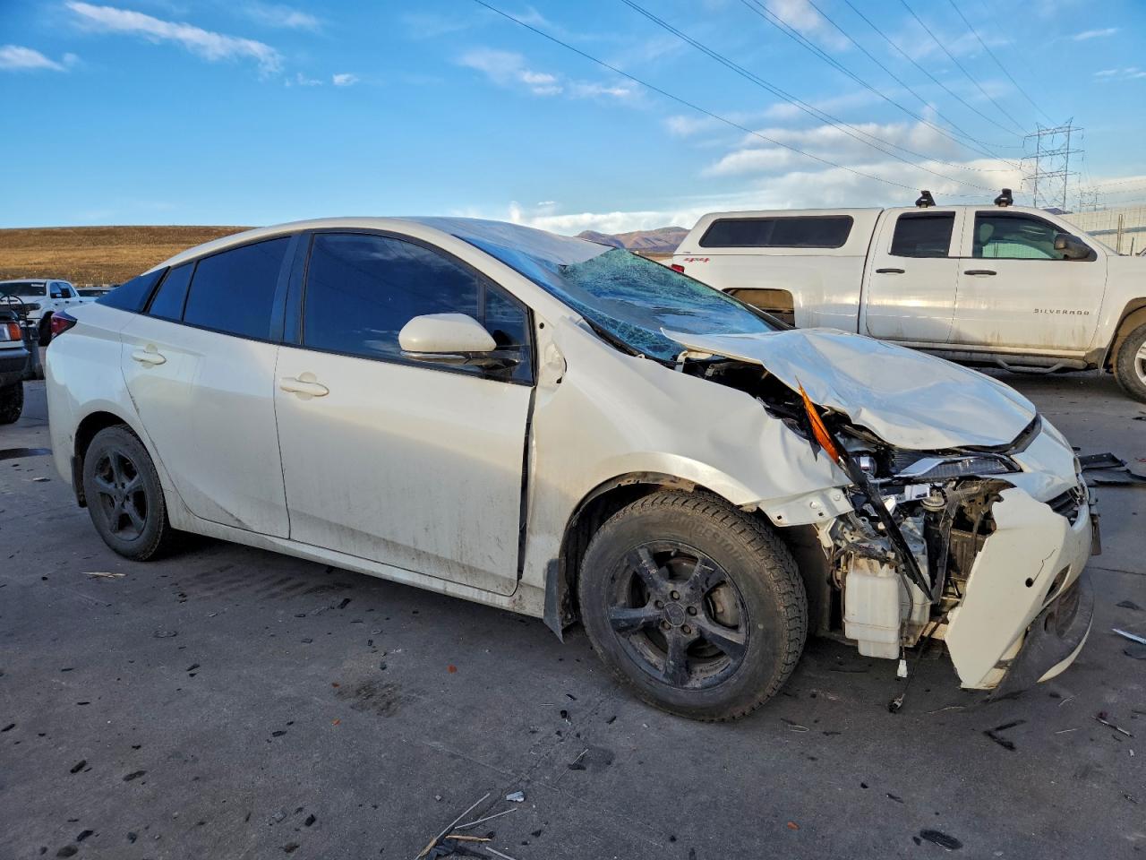 2019 TOYOTA PRIUS photo 4