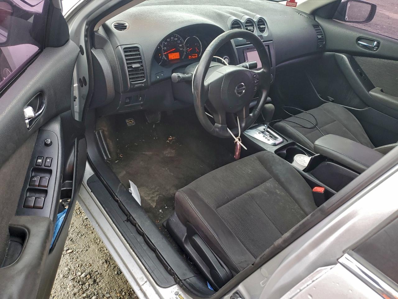 2012 NISSAN ALTIMA BASE photo 8