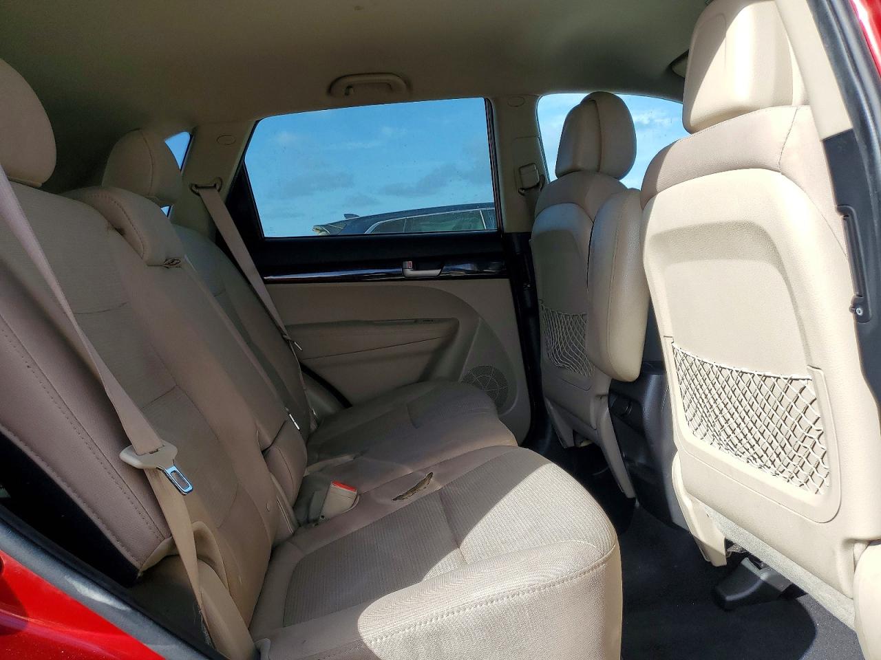 2015 KIA SORENTO LX photo 11