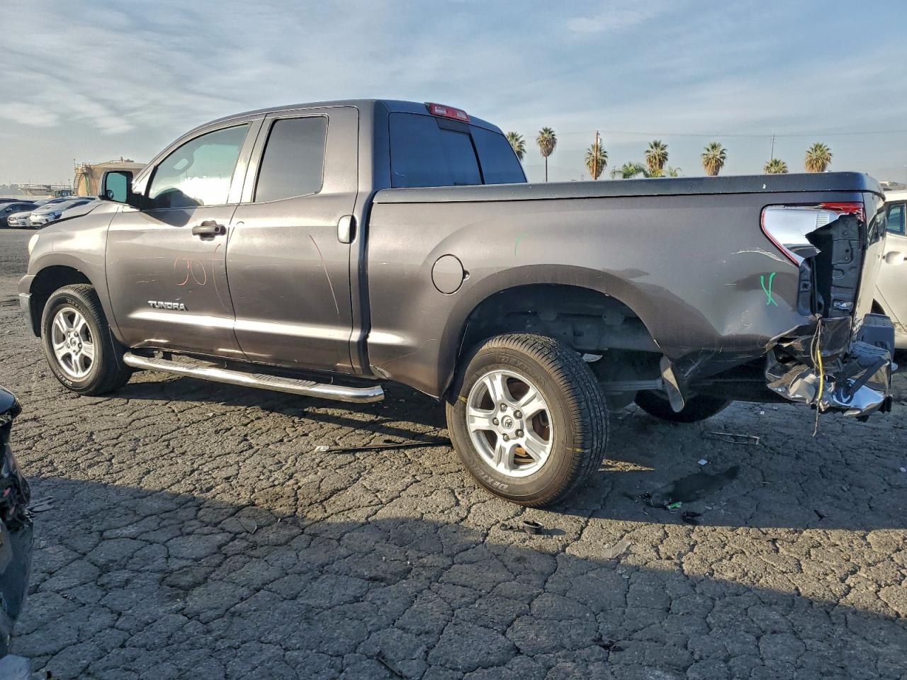 2012 TOYOTA TUNDRA DOUBLE CAB SR5 photo 2