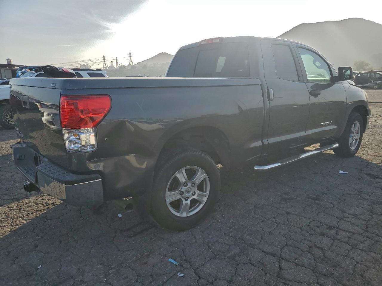 2012 TOYOTA TUNDRA DOUBLE CAB SR5 photo 3