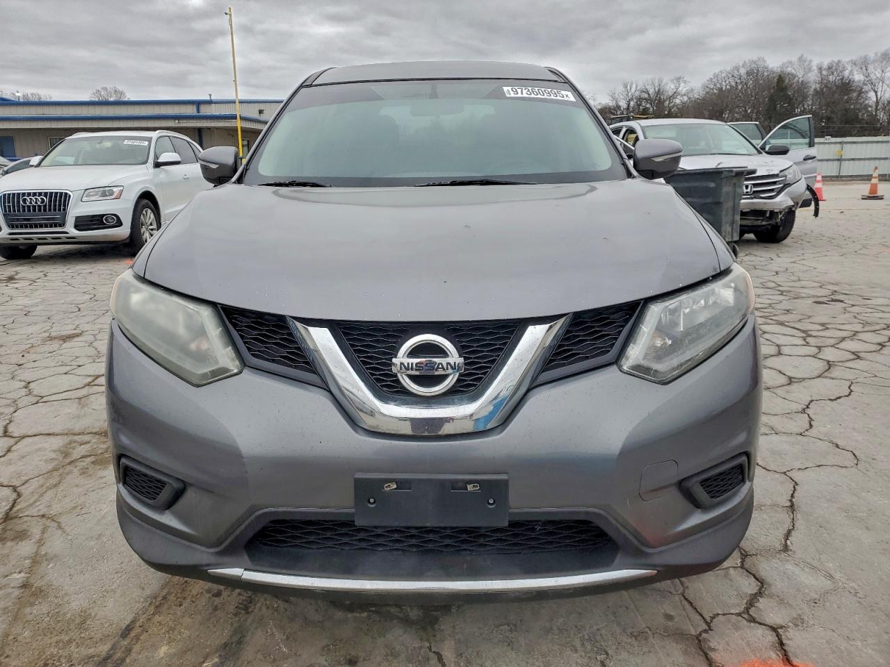 2014 NISSAN ROGUE S photo 5