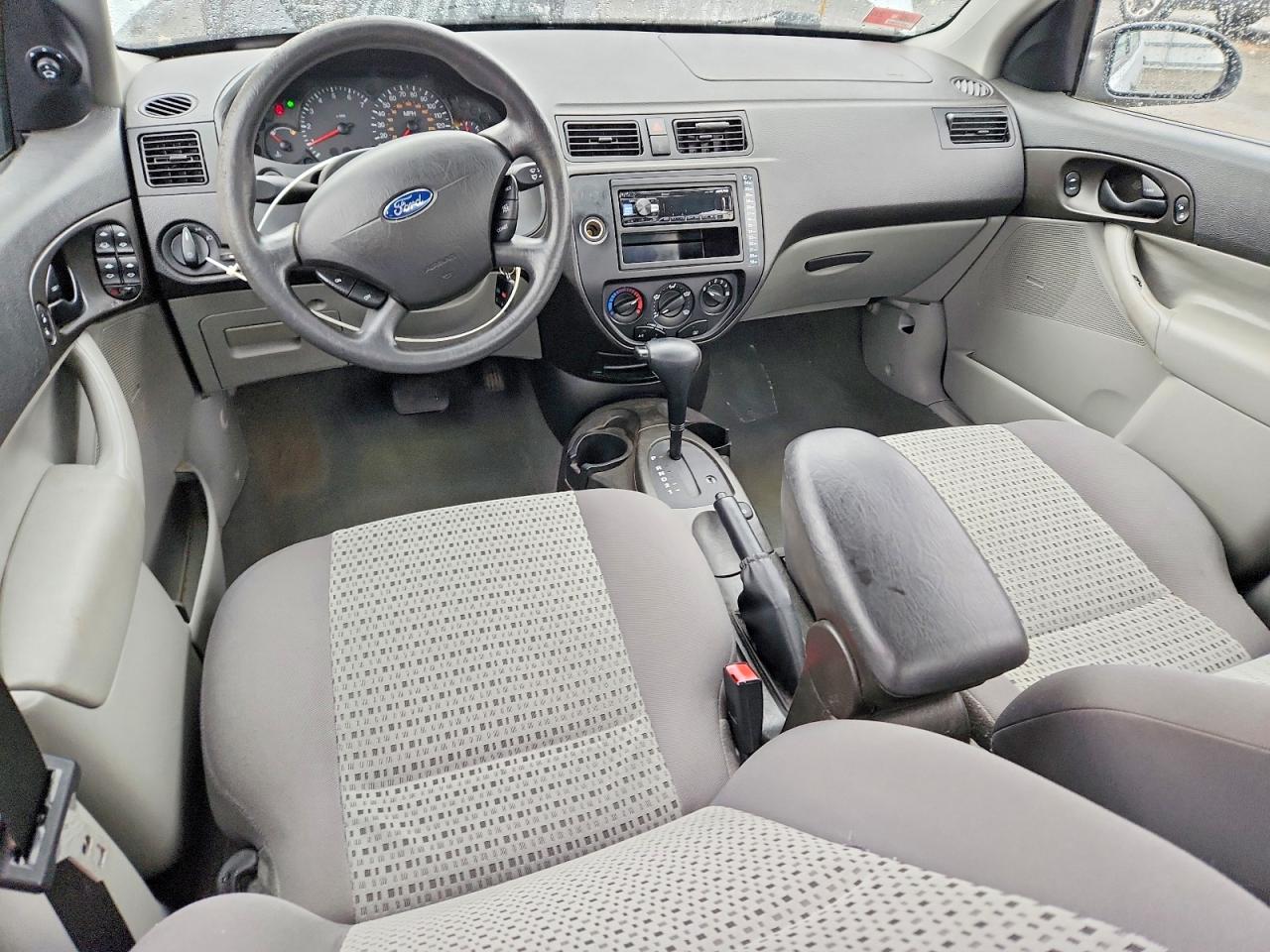 2007 FORD FOCUS ZX4 photo 15