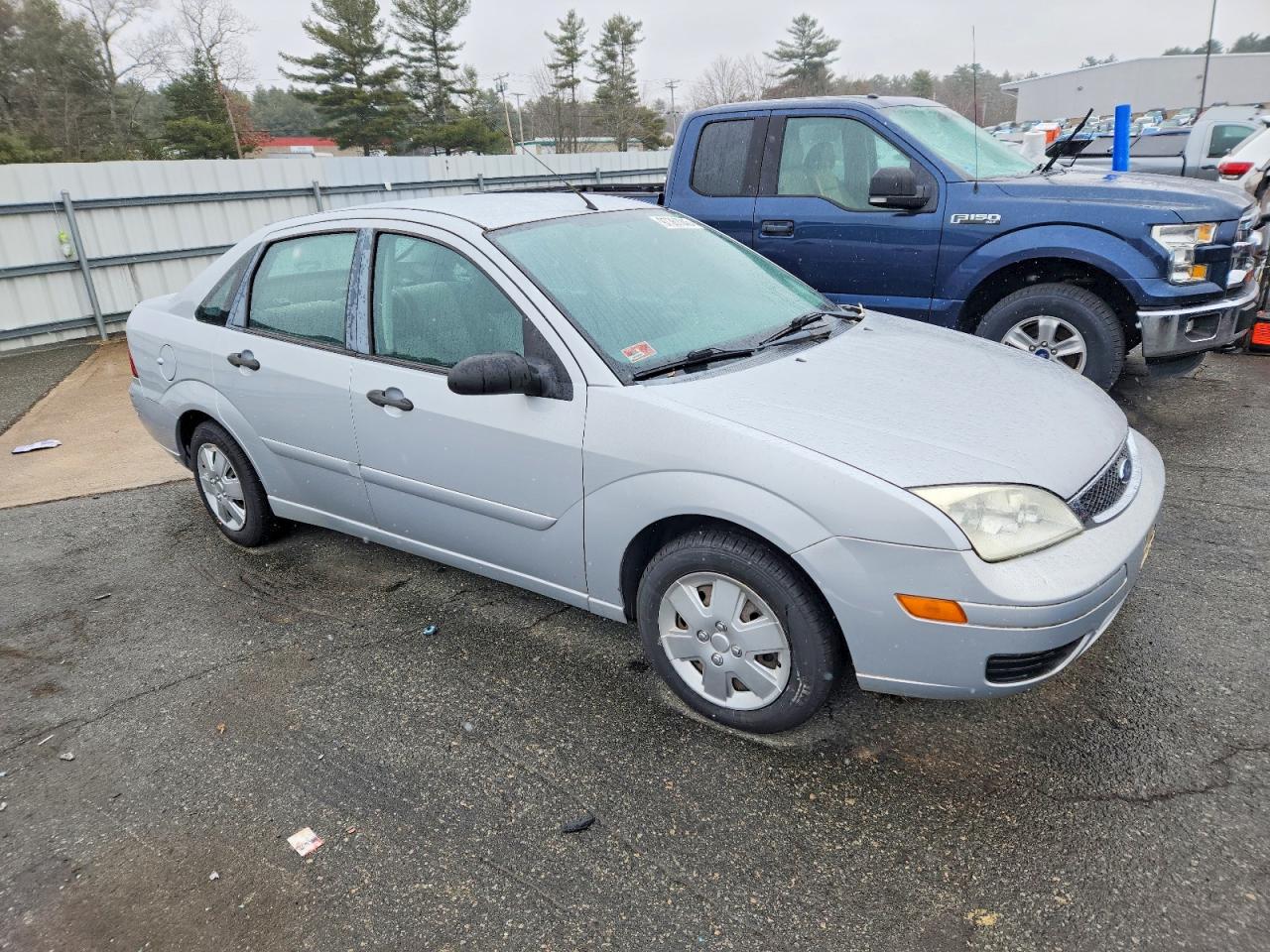 2007 FORD FOCUS ZX4 photo 7