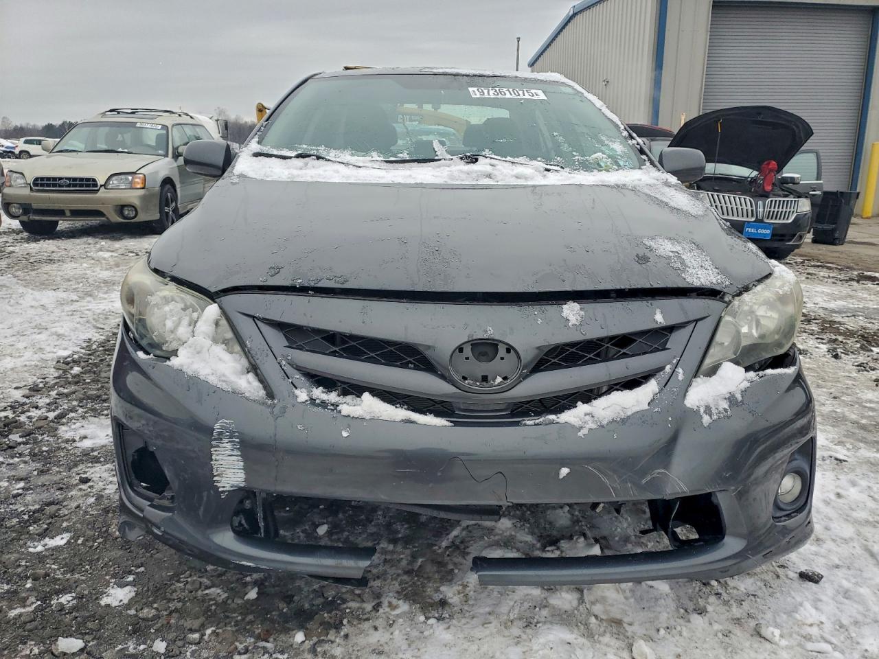 2011 TOYOTA COROLLA BASE photo 9