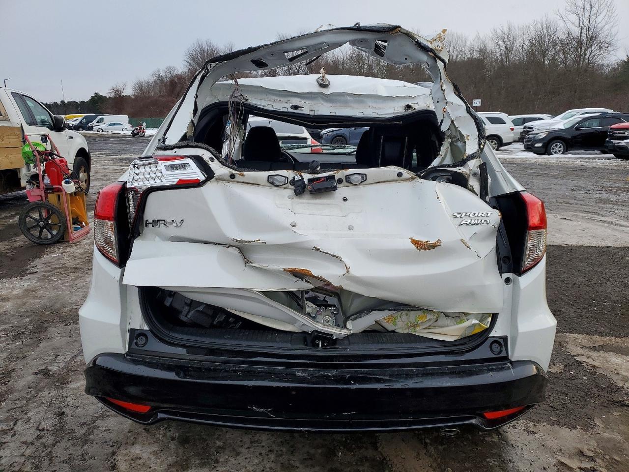 2021 HONDA HR-V SPORT photo 6